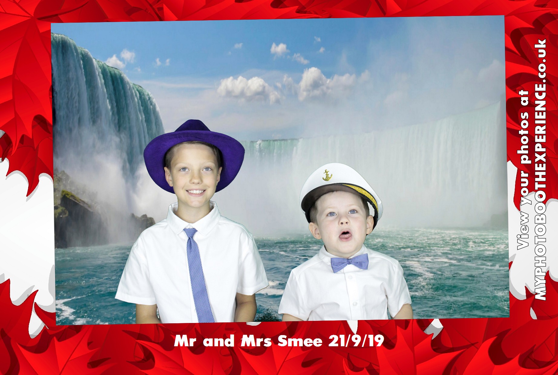 Katie and Jons Wedding | View more photos from the event at gallery.myphotoboothexperience.co.uk/u/MyPhotoBoothExperienceLtd/Katie-and-Jons-Wedding